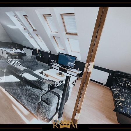 Rm Luxury Apartment In Prague • 6 People • Free Parking • Pets Kültér fotó